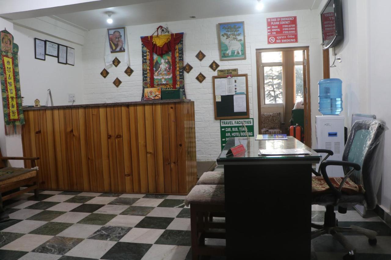 Pema Thang Hotel Kangra Ngoại thất bức ảnh